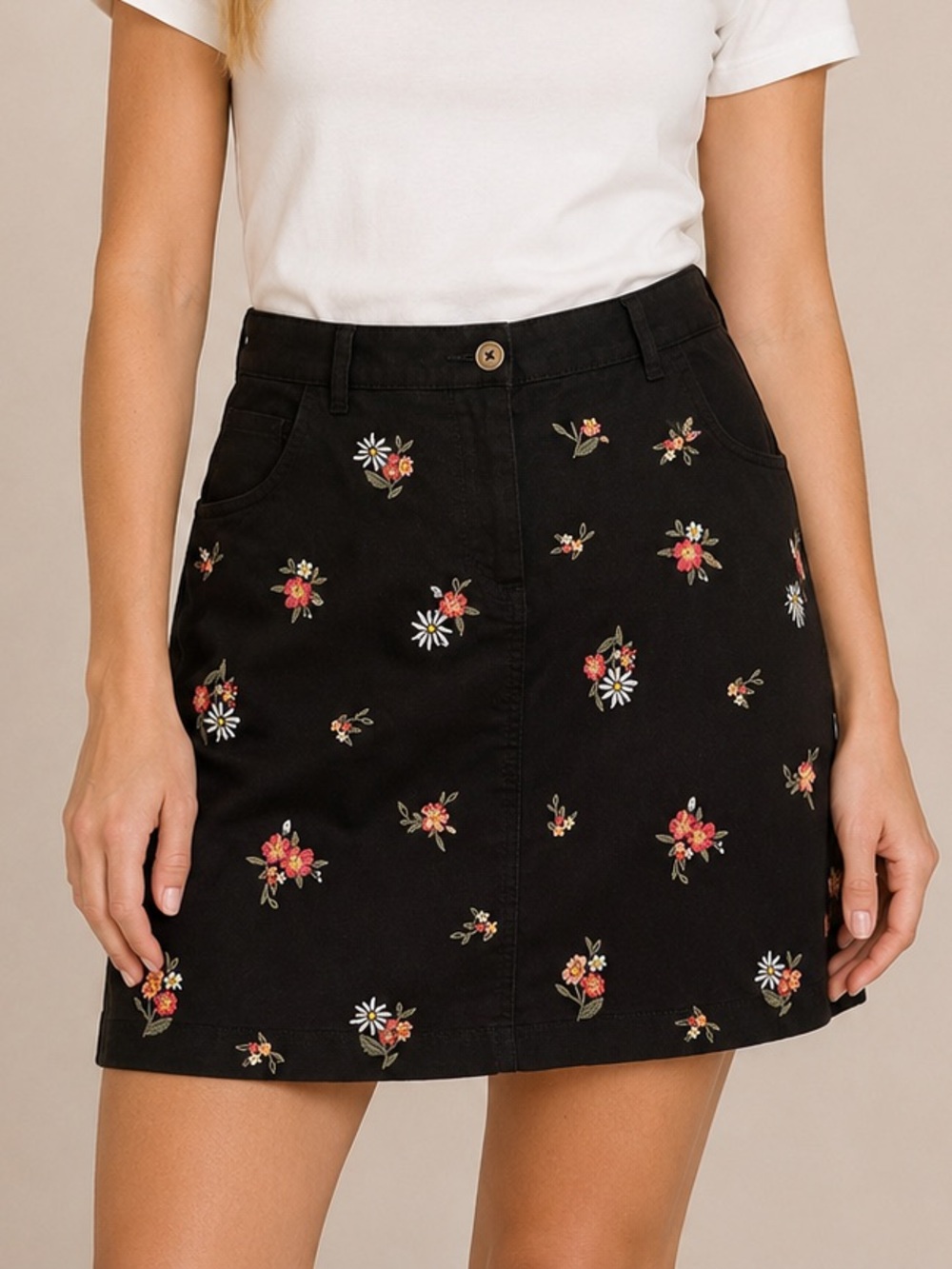 Cotton Embroidered Floral Black Denim Skort Skirt | Size 14W | Karen Scott